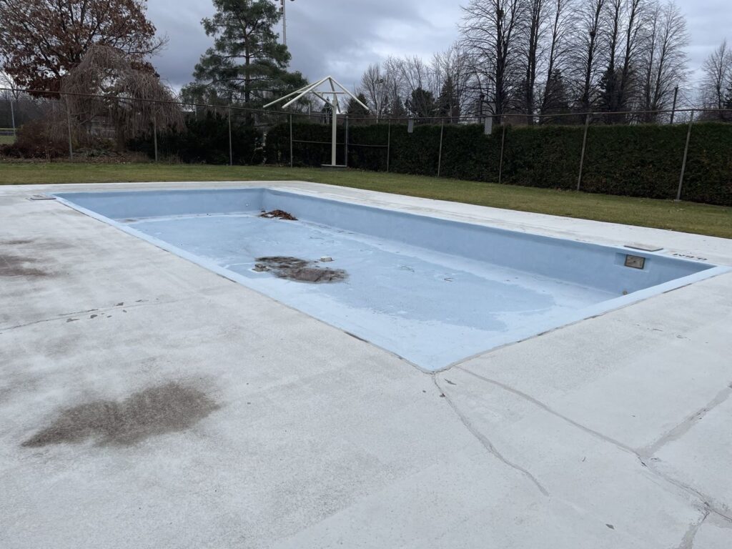 Sablage au jet de la piscine municipale de Sainte-Julie (4)
