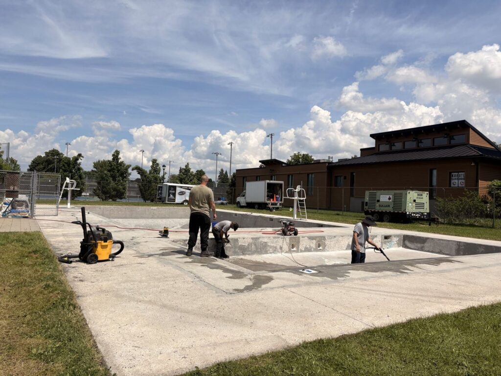 Sablage au jet de la piscine municipale de Sainte-Julie (10)