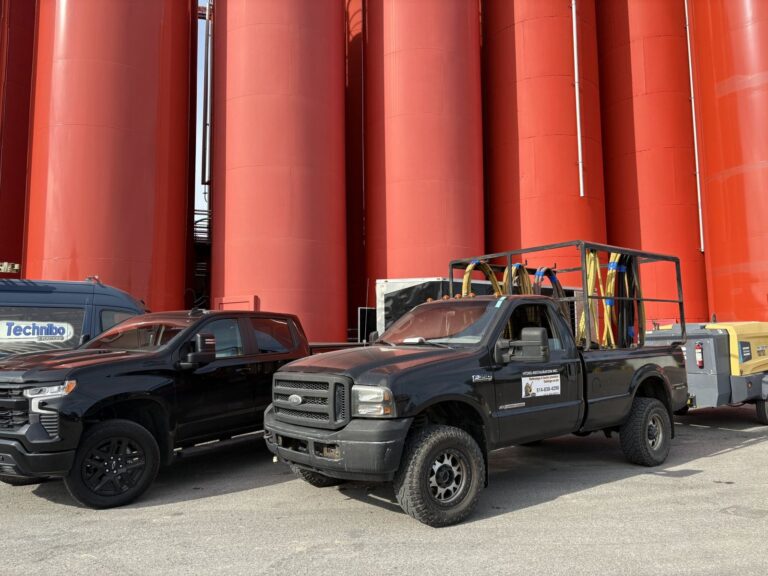 Travaux en espace clos dans des silos industriels